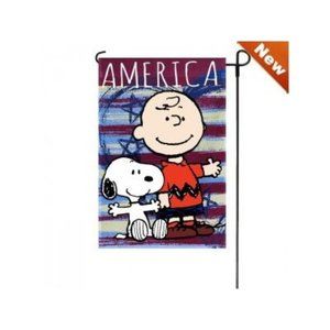 SNOOPY PEANUT GANG AMERICA Garden Flag 12"X18" Patriotic Red White Blue 40250 NU